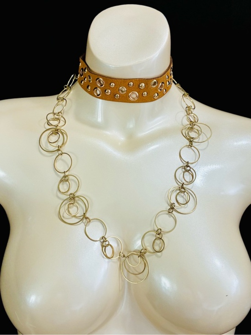 FESTIVAL CHIC Gold Multi-Ring Chain Necklace with Tan Faux Suede Choker